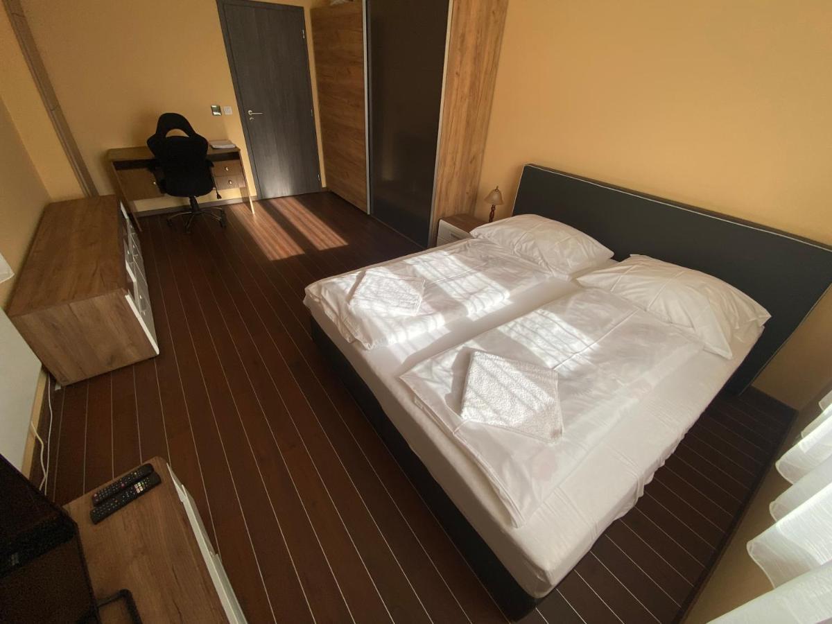 Royal Villa 凯斯特海伊 外观 照片